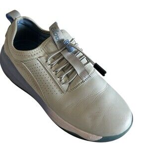 Clove Classic Comfort Nurse Women  Night Shift Gray Lilac Toggle Sneaker…